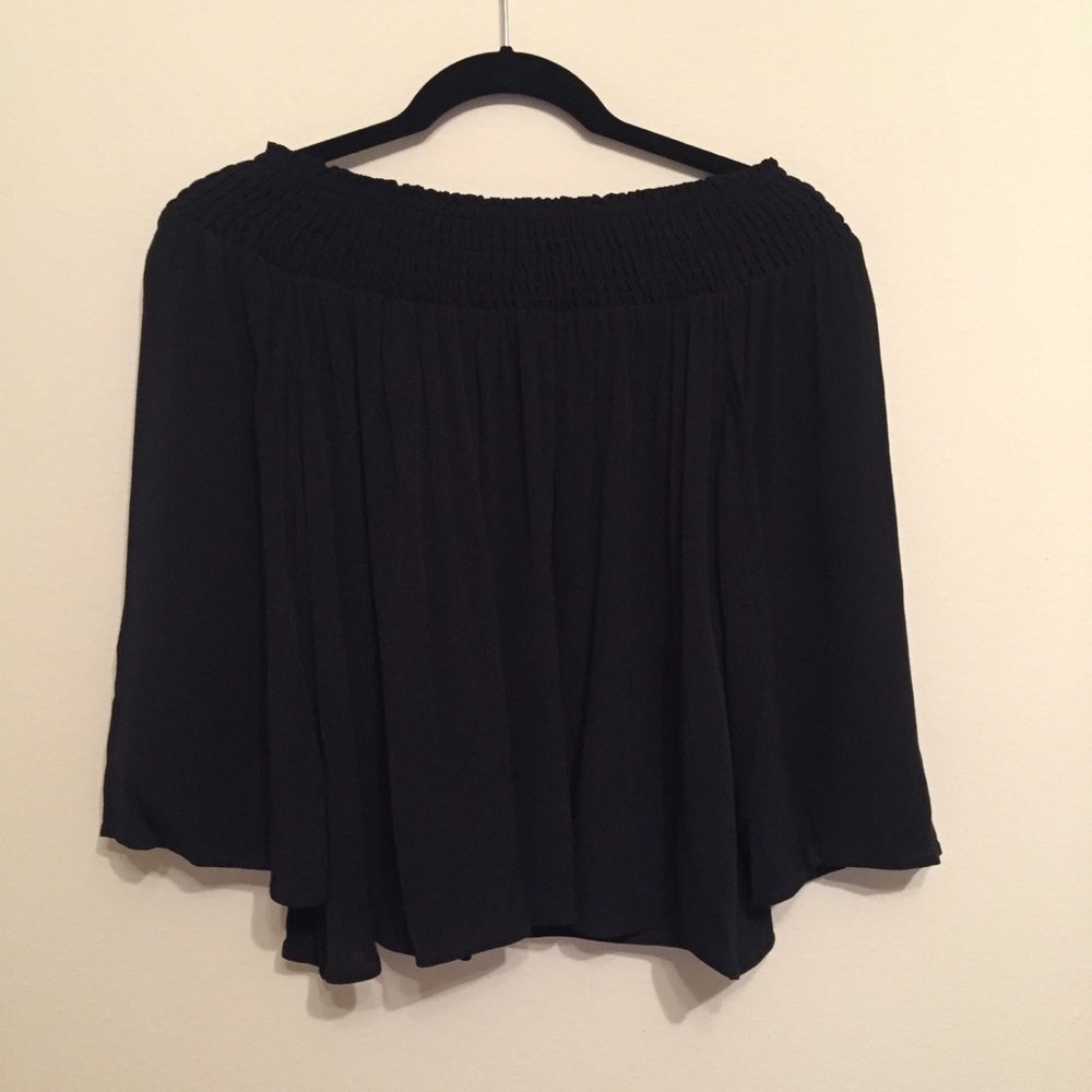 Off-Shoulder Top
